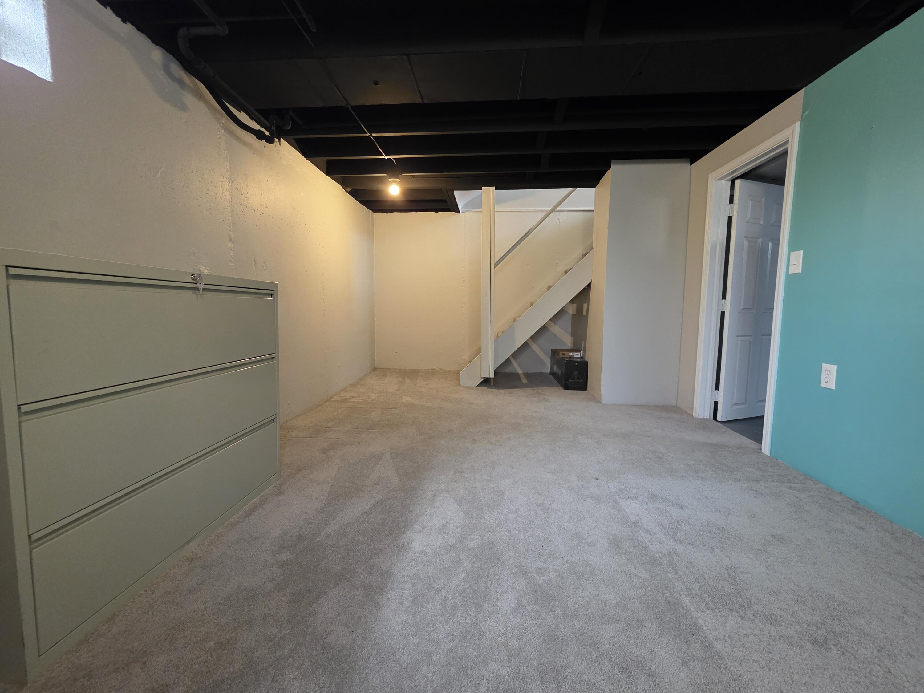 1516 West Webster Road Royal Oak, MI 48073 - Photo 18 of 20 20250523_155145