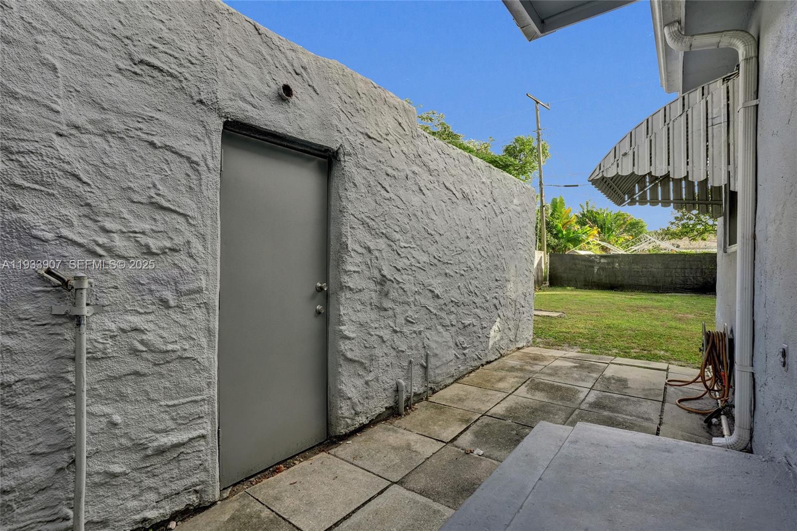 249 Southwest 4th Street, Unit 2 Dania Beach, FL 33004 - Photo 17 of 26 a view of an entrance to house