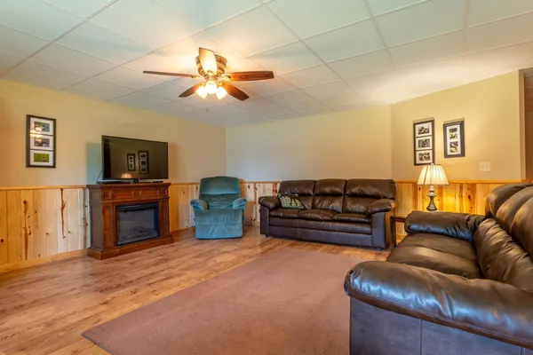 $1,250,000 | 1663 Saari Road, Ely, MN 55731