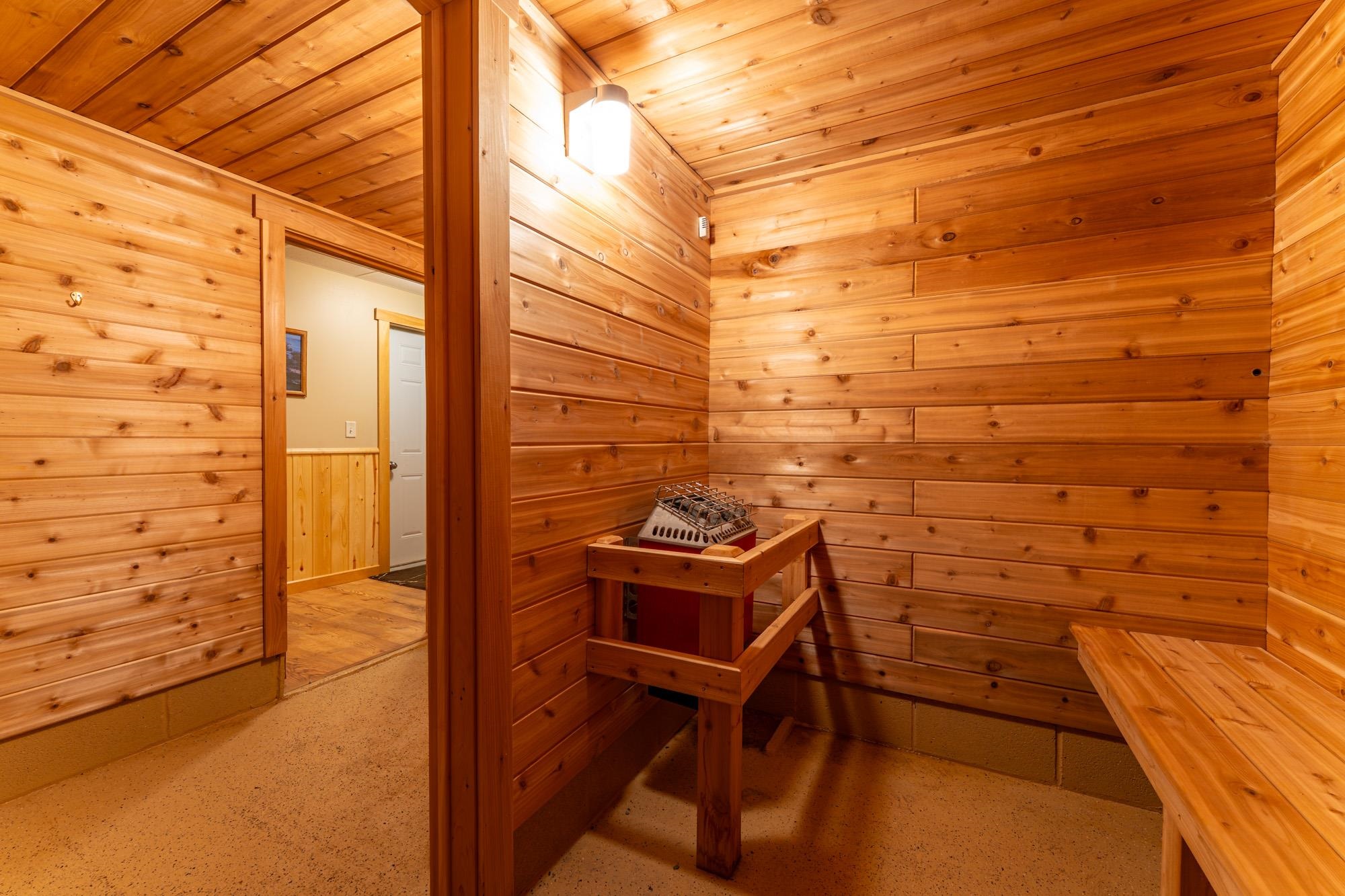 1663 Saari Road Ely, MN 55731 - Photo 22 of 31 Sauna