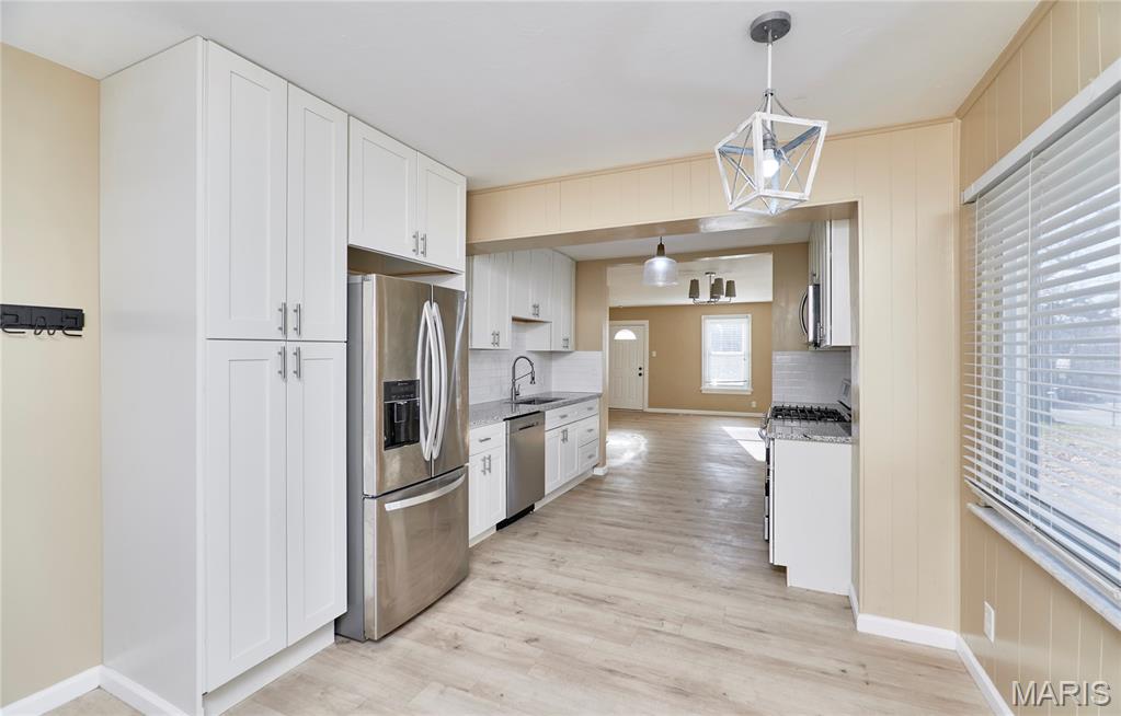 8257 Watson Road Webster Groves, MO 63119 - Photo 13 of 31