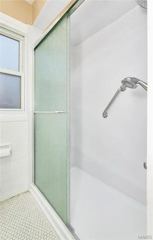 $2,750 | 8257 Watson Road, Webster Groves, MO 63119