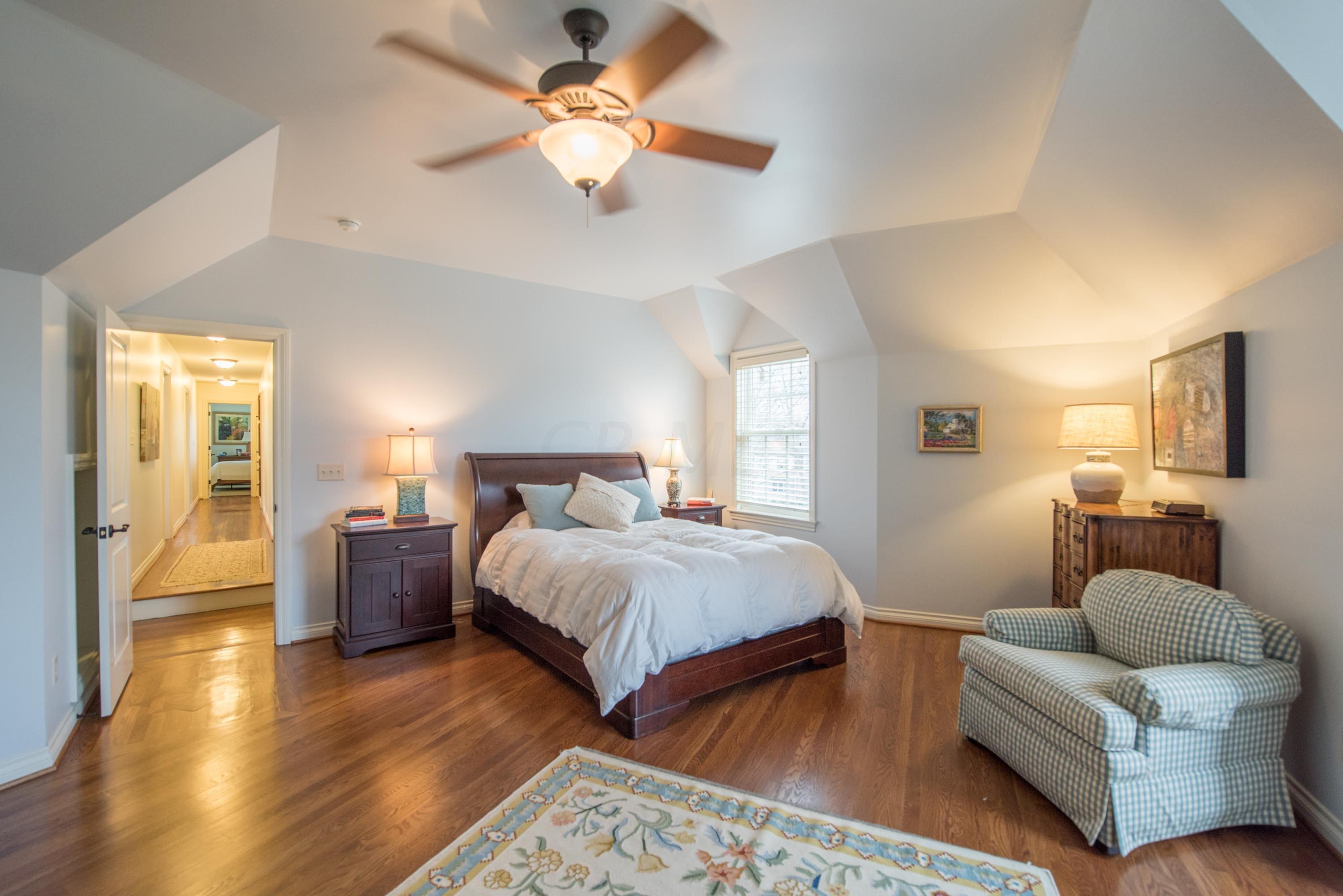 2148 Yorkshire Road Columbus, OH 43221 - Photo 45 of 71 Gallery Image 45