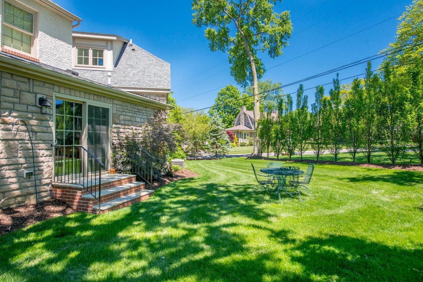 2148 Yorkshire Road Columbus, OH 43221 - Photo 66 of 71 Gallery Image 66