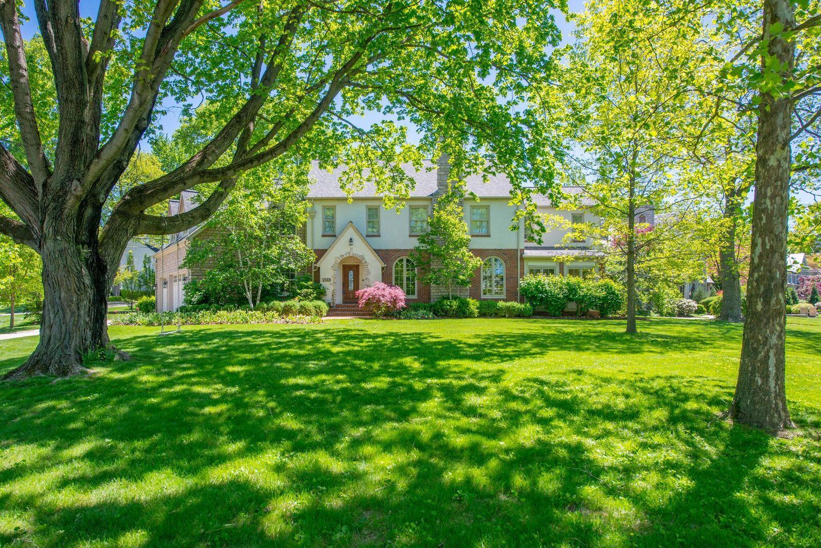 2148 Yorkshire Road Columbus, OH 43221 - Photo 70 of 71 Gallery Image 70