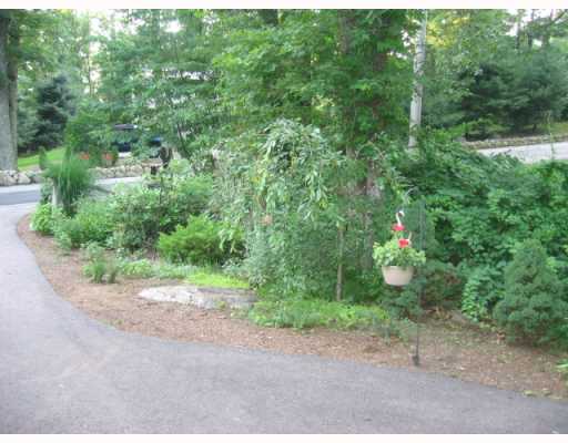 42 Read School House Road Coventry, RI 02816 - Photo 5 of 12 Yard/Garden.