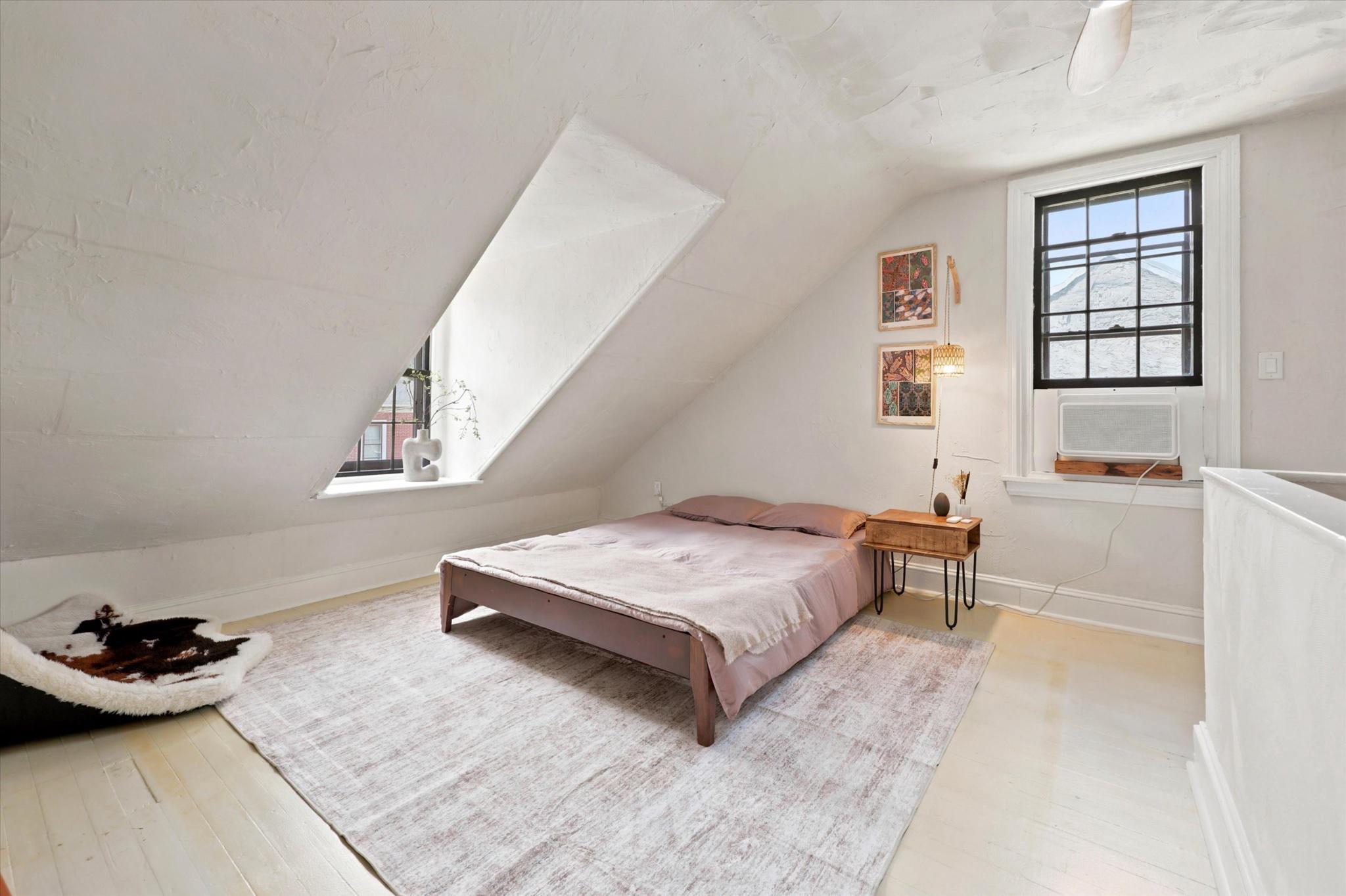 6649 Crowson Street Philadelphia, PA 19119 - Photo 18 of 23 Attic Nook Bedroom