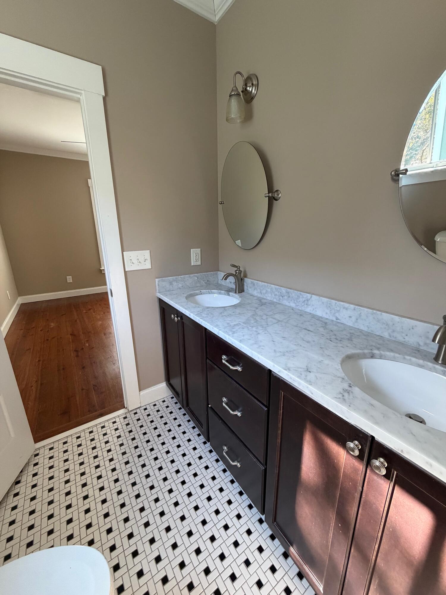 19 Engel Street Charleston, SC 29403 - Photo 16 of 20 IMG_0944