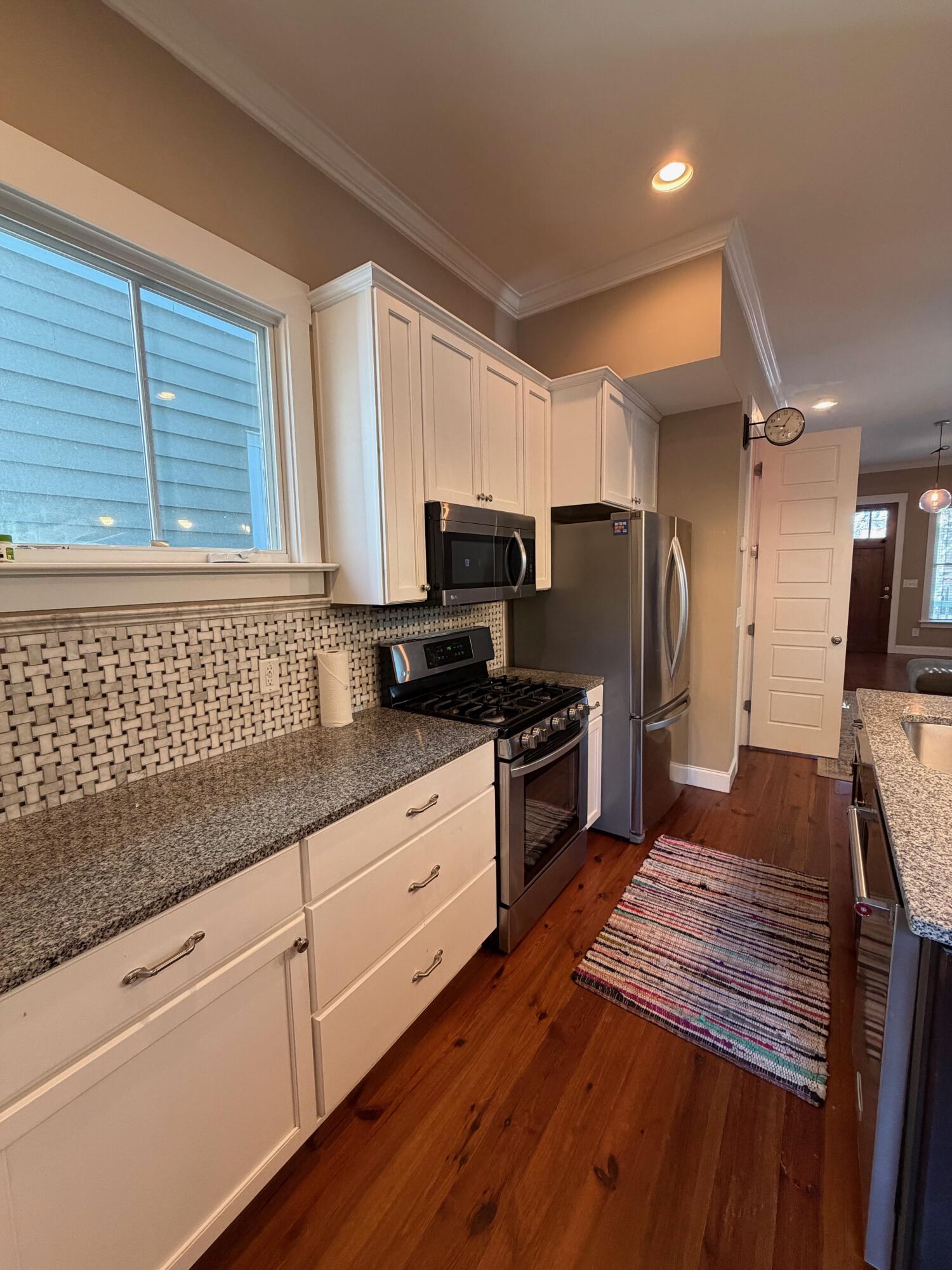 19 Engel Street Charleston, SC 29403 - Photo 10 of 20 IMG_0935