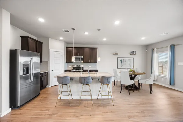 $2,450 | 10020 Lone Star Landing Boulevard, Montgomery, TX 77316