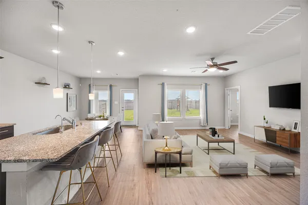 $2,450 | 10020 Lone Star Landing Boulevard, Montgomery, TX 77316