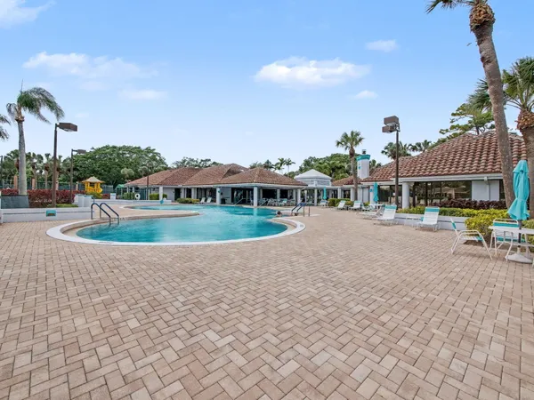 a view of a house with entertaining space