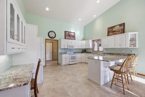 $540,000 | 2622 Wheatland Drive South, Fargo, ND 58103