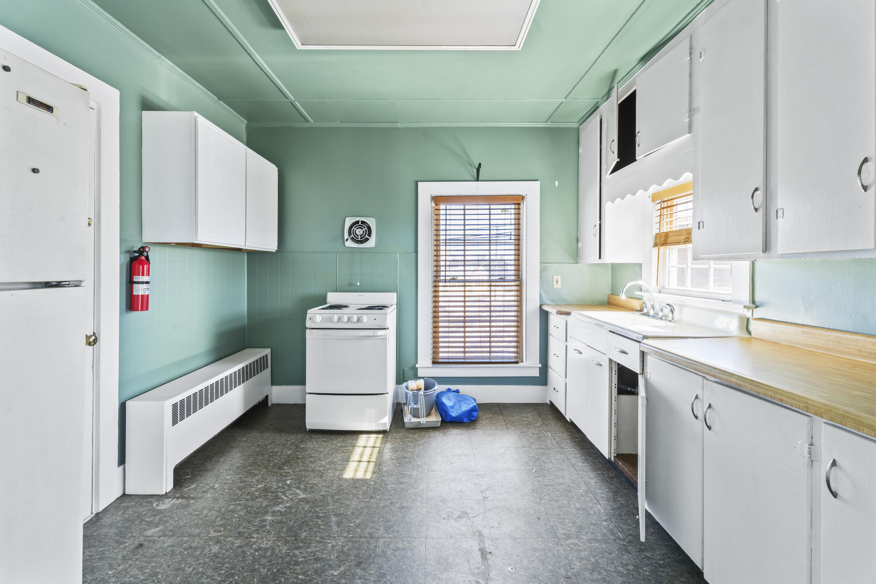 225 Main Street Waterville, ME 04901 - Photo 31 of 36 DSC05398