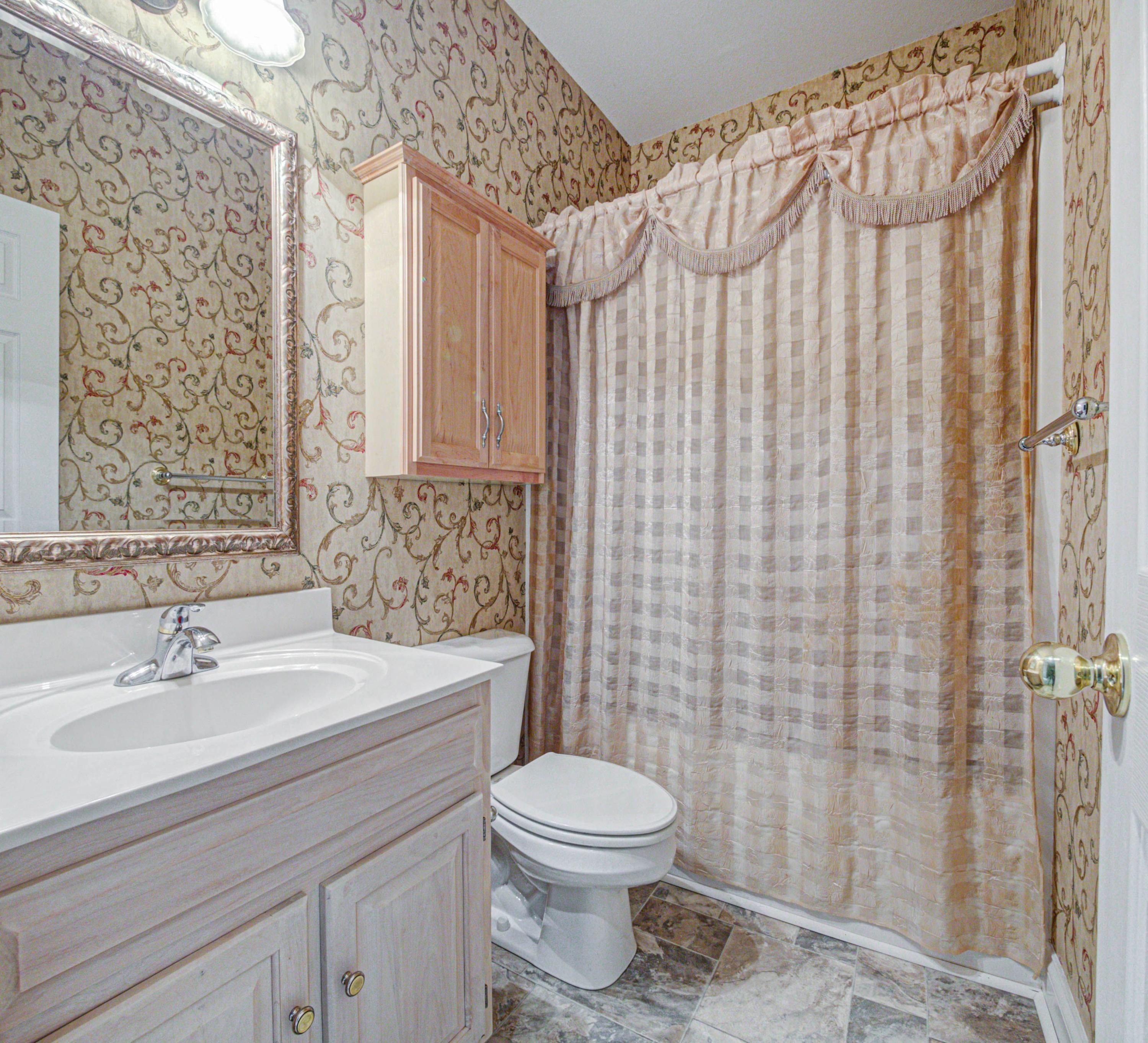 3131 Hamill Road Hixson, TN 37343 - Photo 20 of 22 bathroom 2