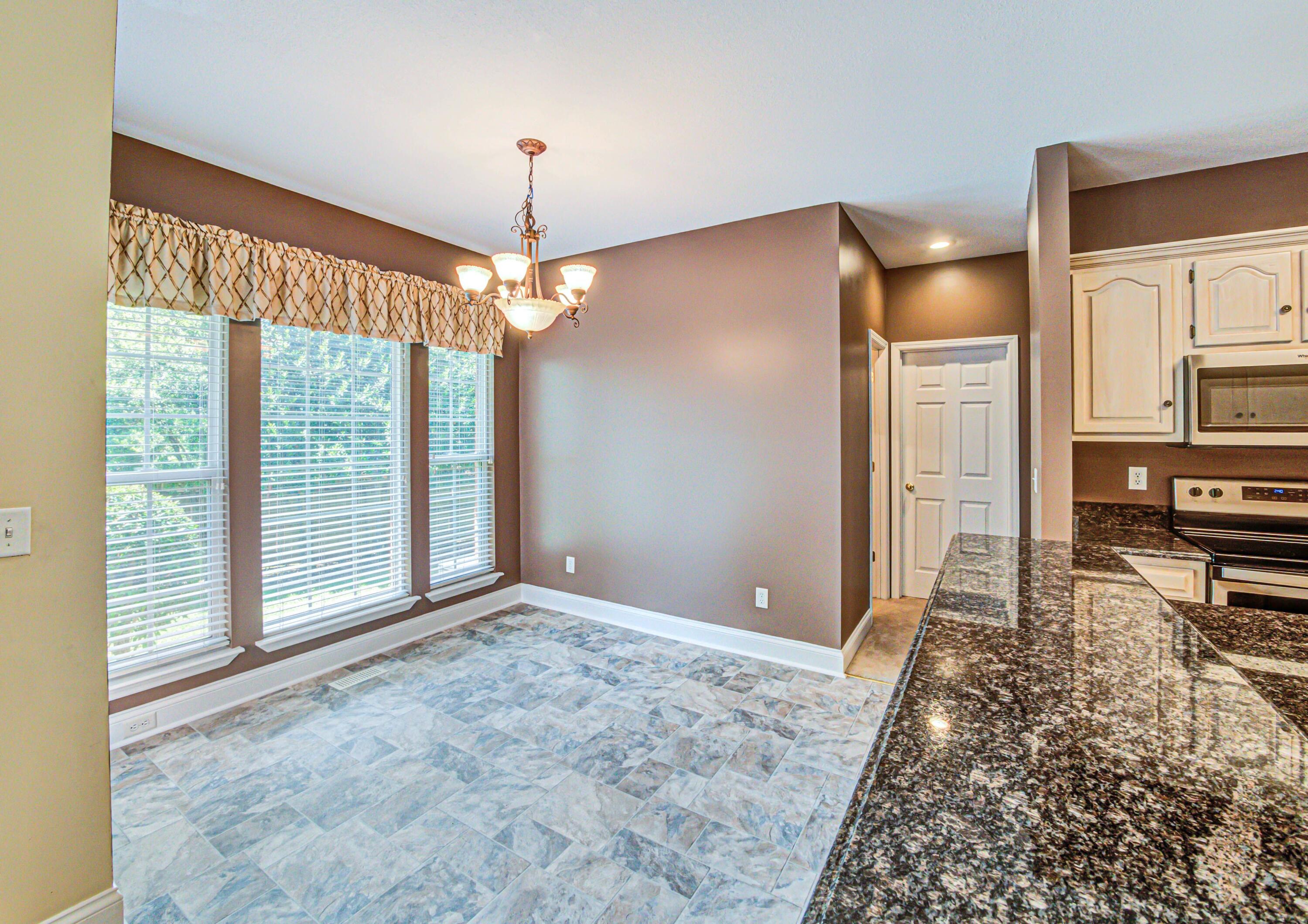 3131 Hamill Road Hixson, TN 37343 - Photo 7 of 22 Breakfast nook