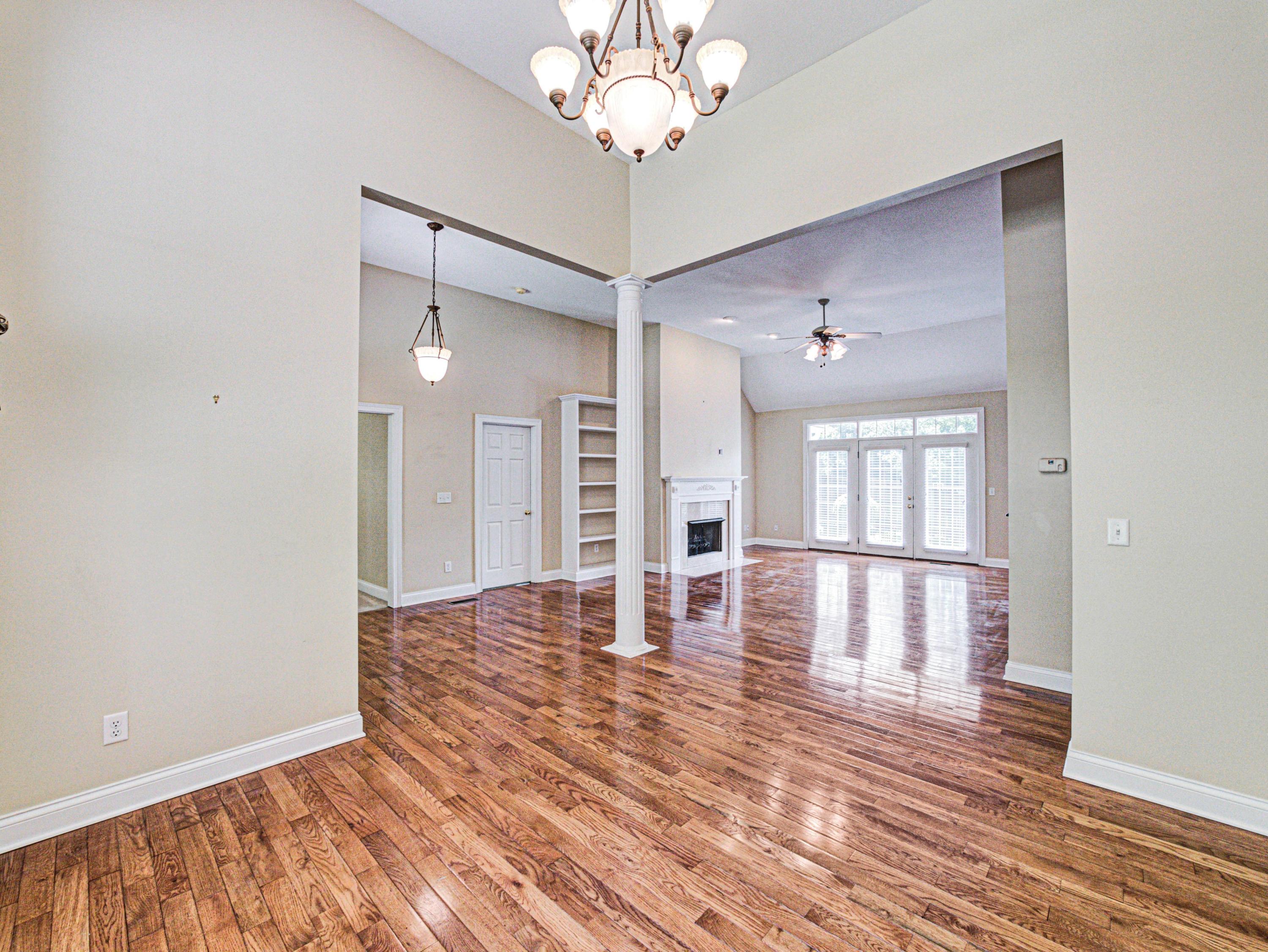 3131 Hamill Road Hixson, TN 37343 - Photo 10 of 22 High ceilings