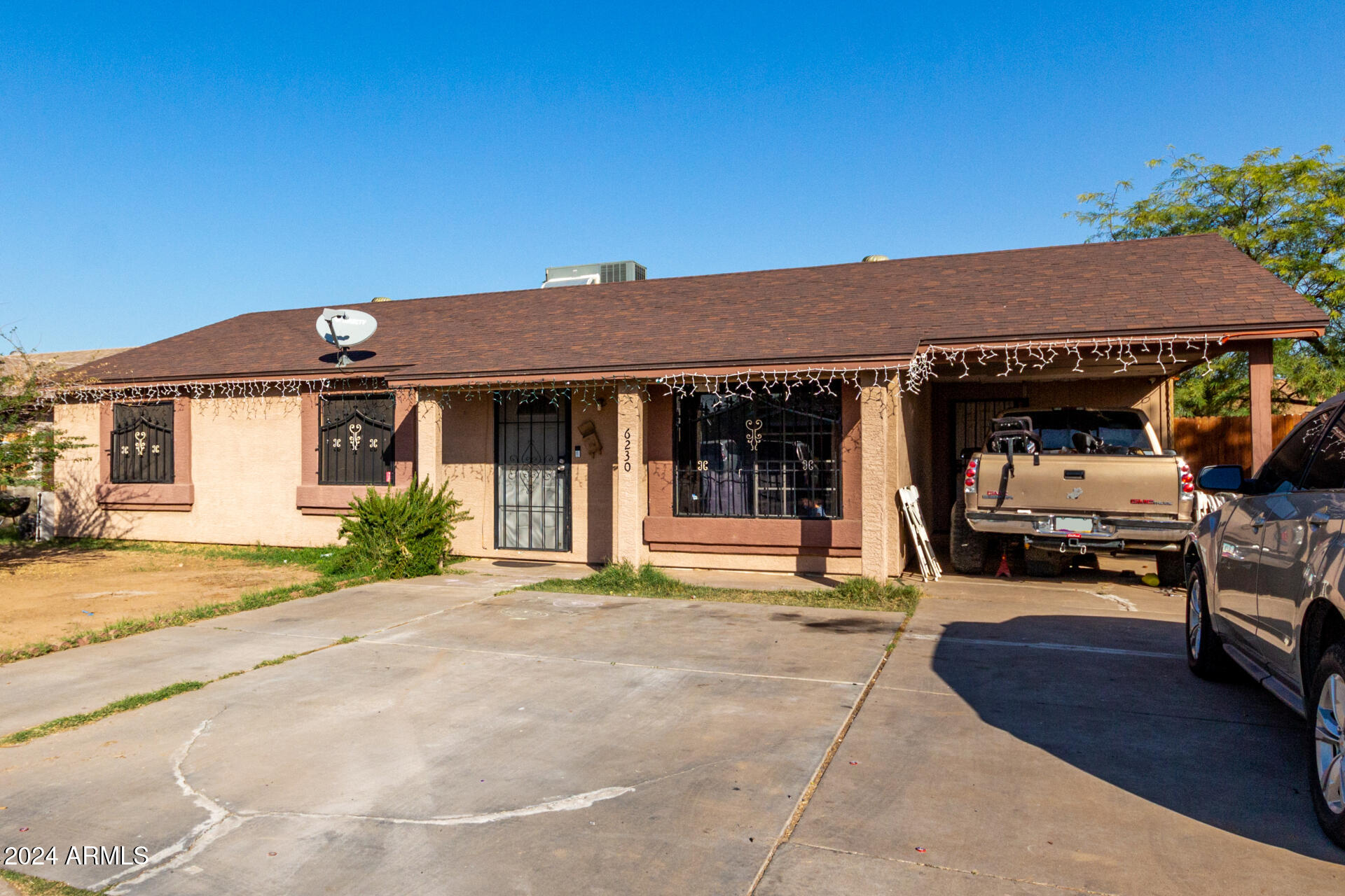 6230 West Berkeley Road Phoenix, AZ 85035 - Photo 3 of 35 03 - Berkeley