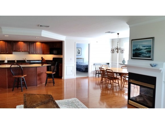 3 Sterling Hill Lane, Unit U342 Exeter, NH 03833 - Photo 4 of 22