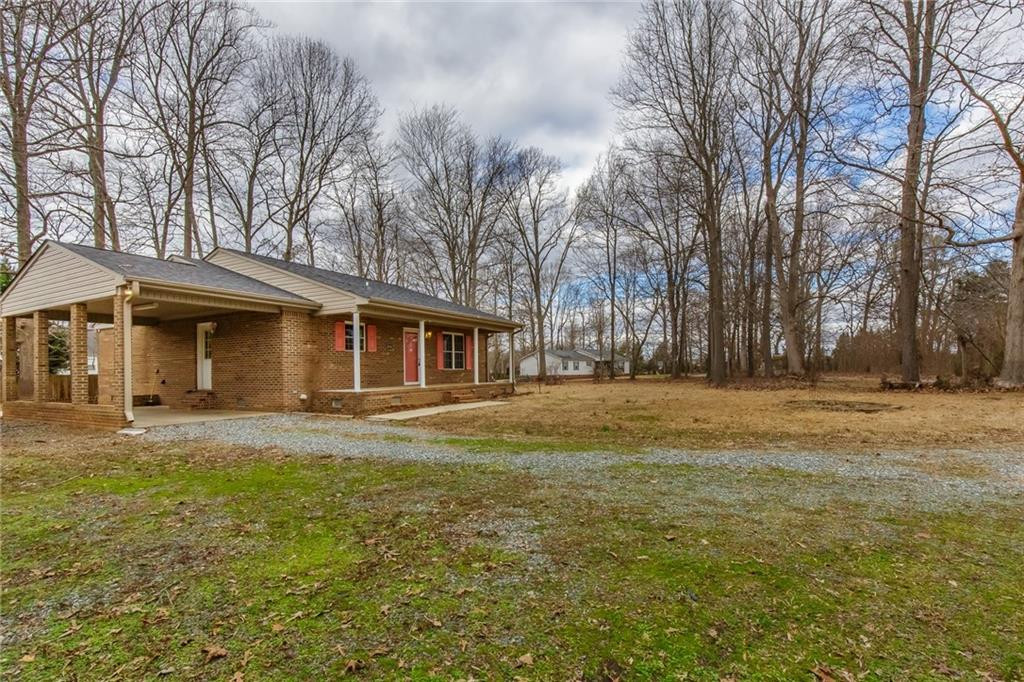 654E North Gibson Road Mebane, NC 27302 - Photo 2 of 27 Gallery Image 2