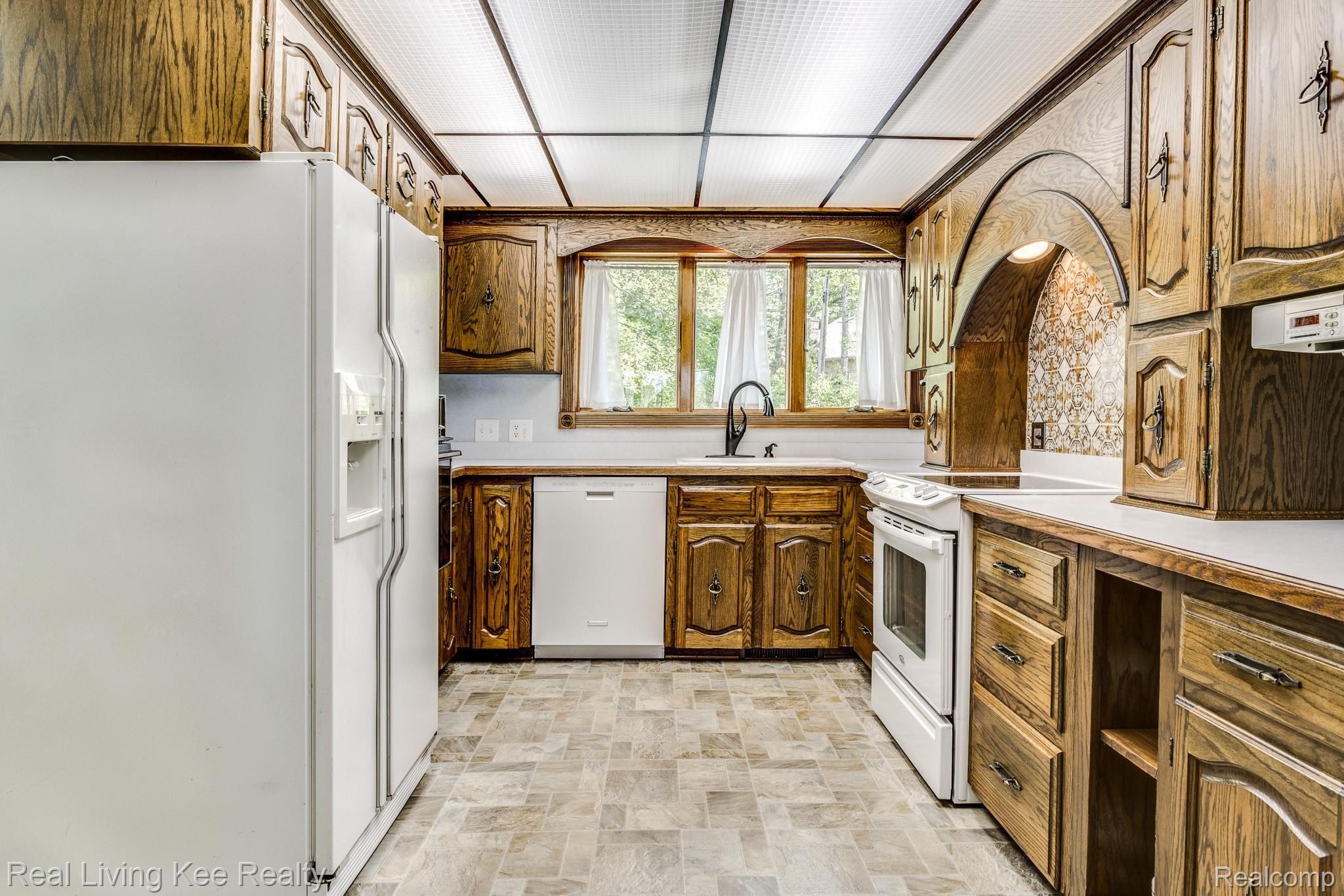 7085 Beard Road North Street, MI 48049 - Photo 14 of 53 7085 Beard Rd (17 of 57).jpg