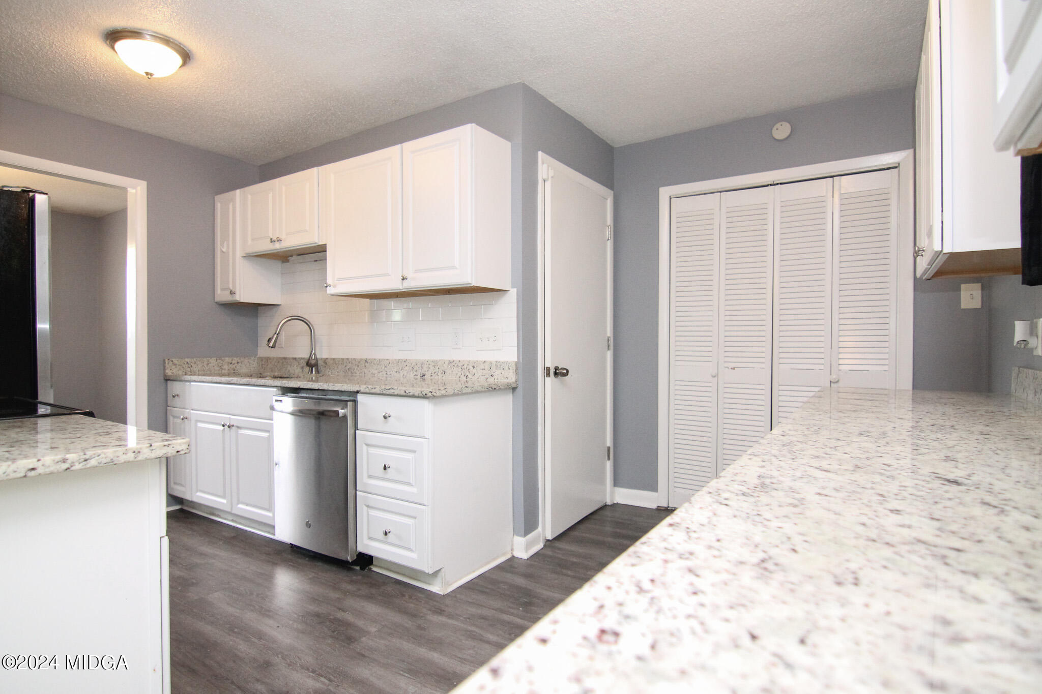 407 Greenbriar Road Warner Robins, GA 31093 - Photo 14 of 31 14