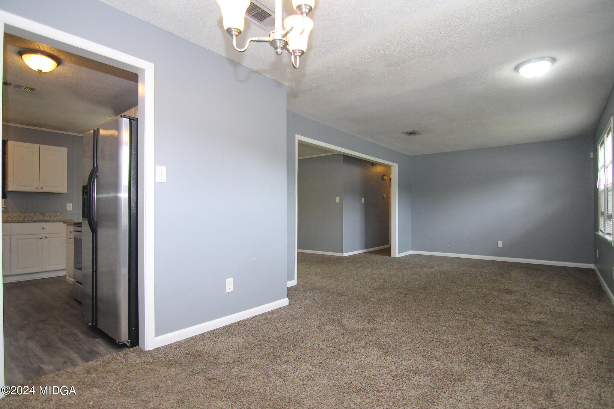407 Greenbriar Road Warner Robins, GA 31093 - Photo 8 of 31 8