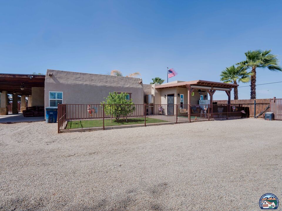 563 Neckel Road Imperial, CA 92251 - Photo 32 of 49 Gallery Image 32