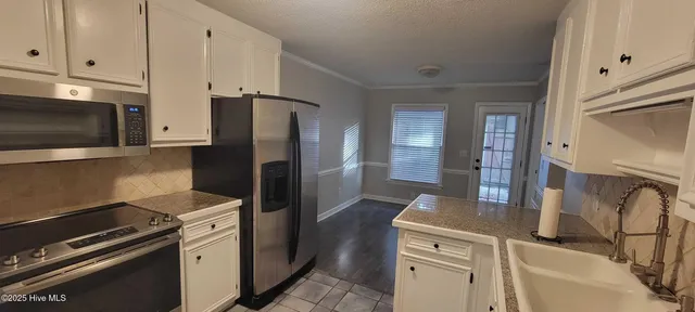 $1,500 | 3315 Dortches Court, Greenville, NC 27834