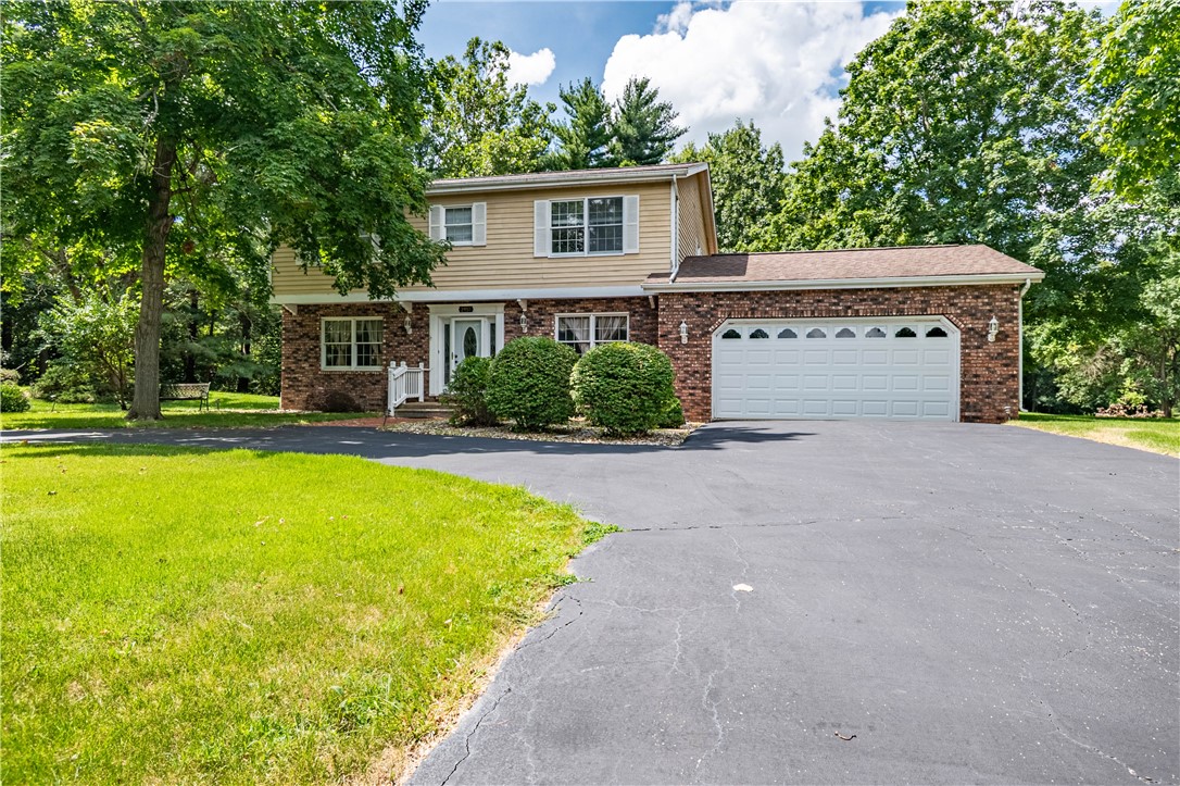 2951 Blackstone Drive Decatur, IL 62522 - Photo 1 of 43 Gallery Image 1
