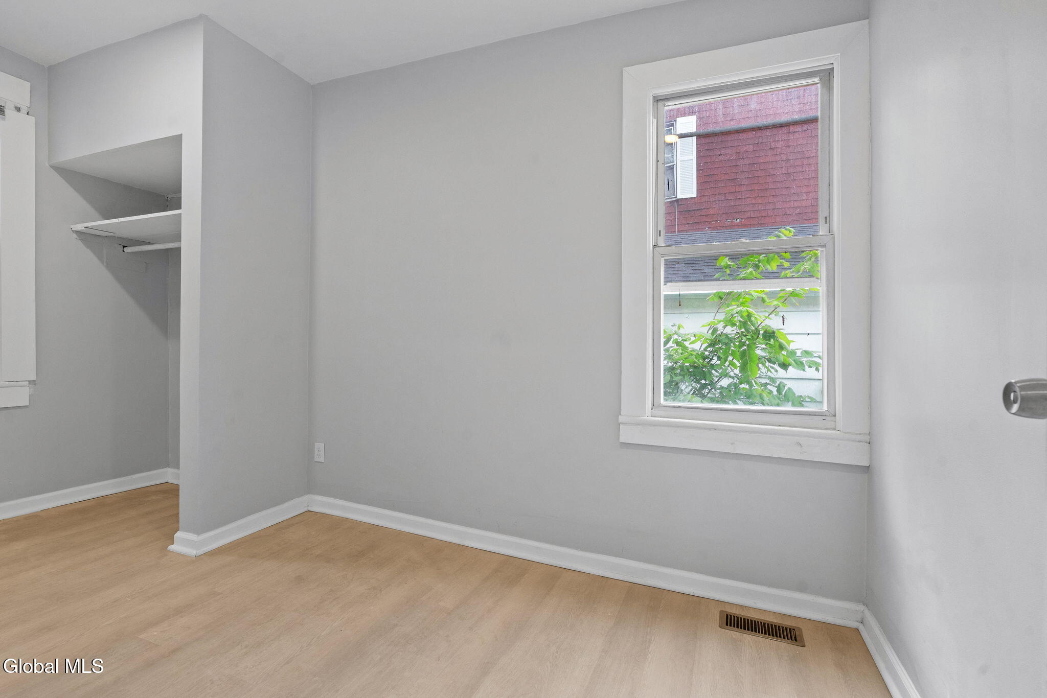 372 9th Street Troy, NY 12180 - Photo 12 of 35 12