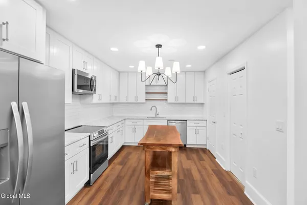 $289,000 | 137 Front Street, Unit 311, Schenectady, NY 12305