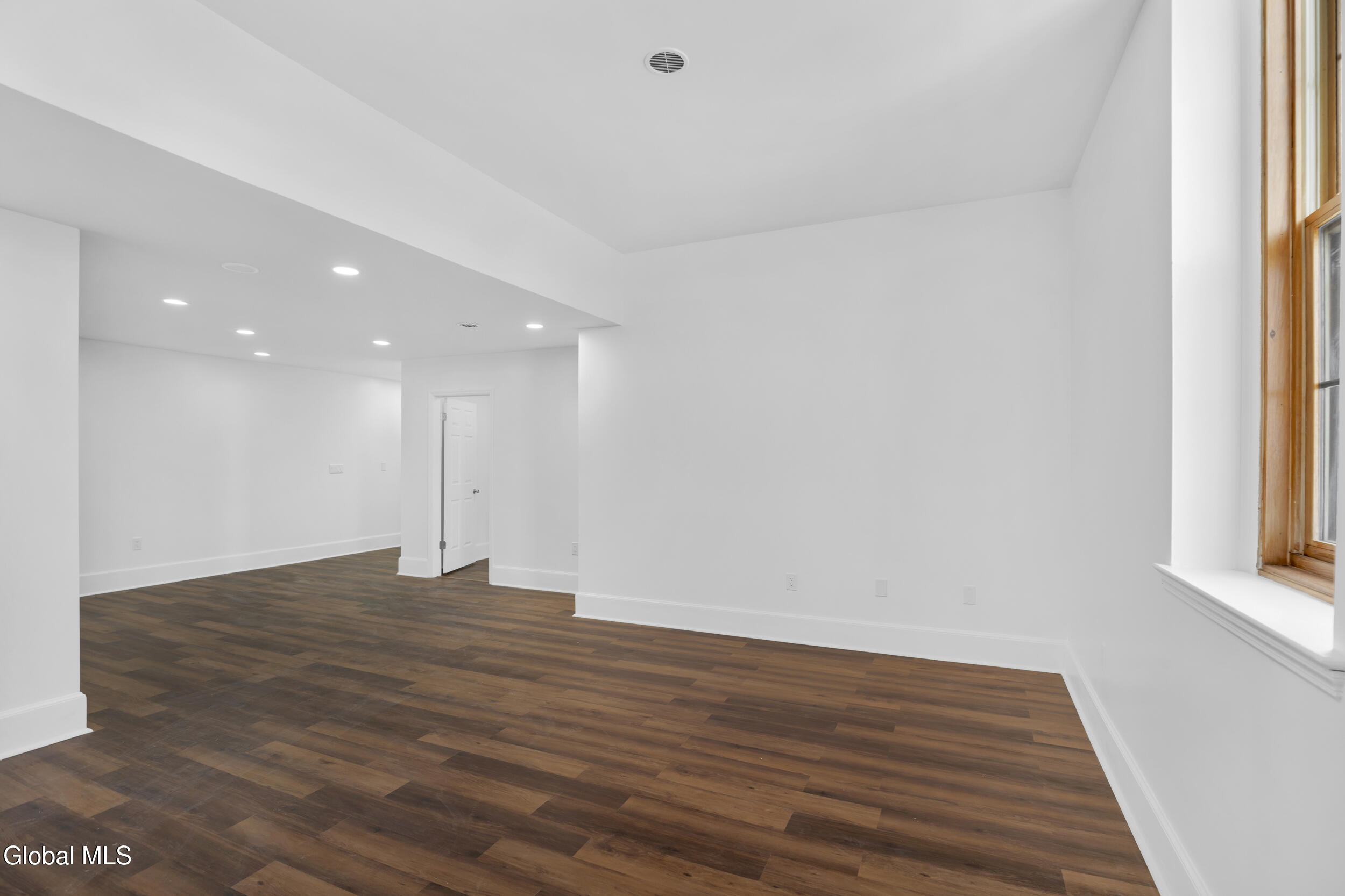 137 Front Street, Unit 311 Schenectady, NY 12305 - Photo 29 of 35 35_137 front st, 311 schenectady