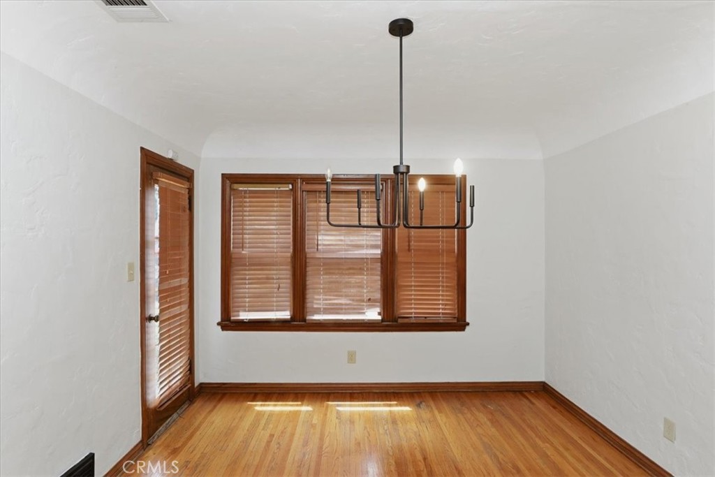 3589 Castle Reagh Place Riverside, CA 92506 - Photo 14 of 46
