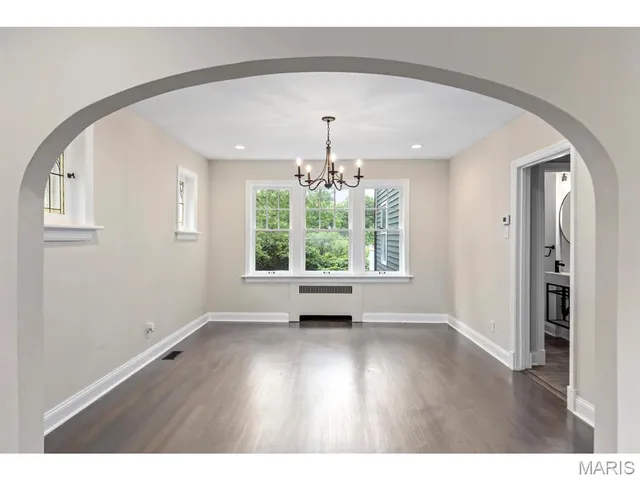 $474,999 | 426 Pasadena Avenue, Webster Groves, MO 63119