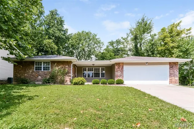 $1,930 | 711 Levin Drive, O'Fallon, MO 63366