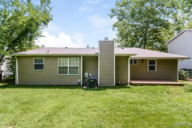 $1,930 | 711 Levin Drive, O'Fallon, MO 63366