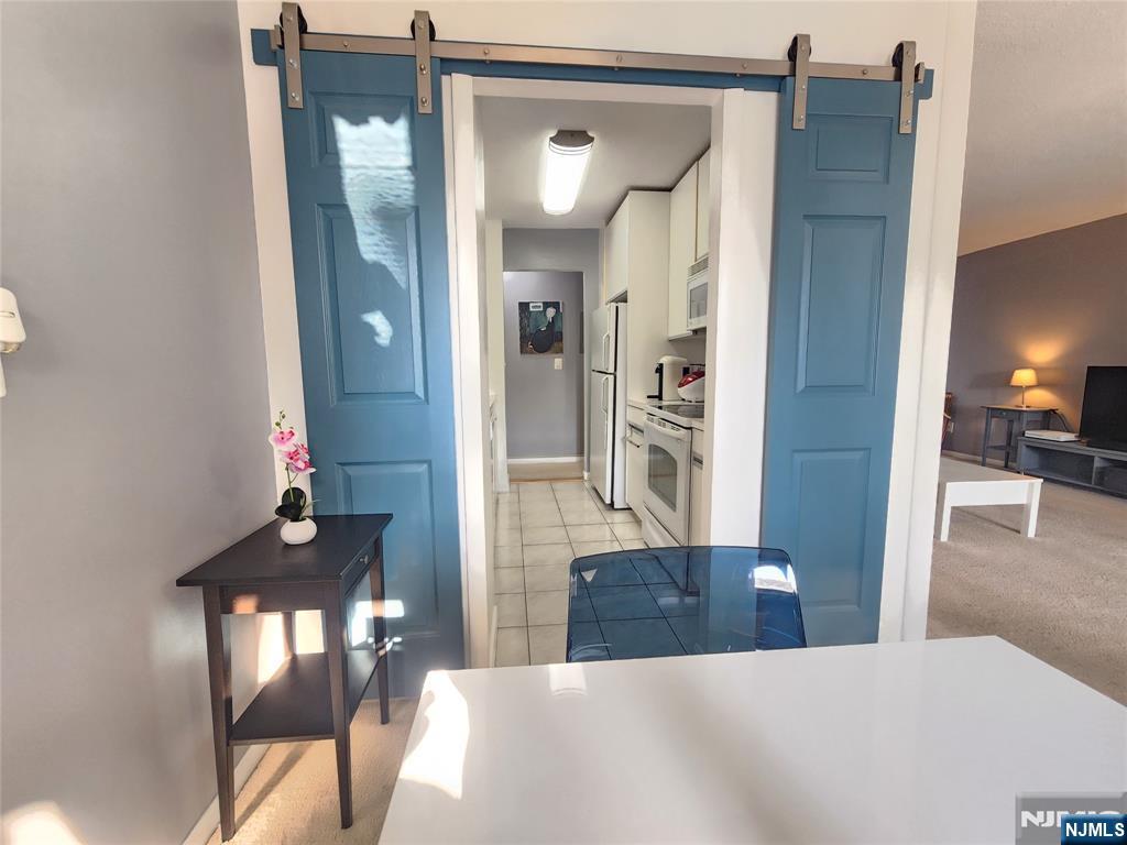 307 Prospect Avenue, Unit 4D Hackensack, NJ 07601 - Photo 10 of 31