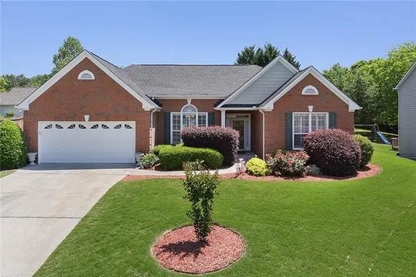 $3,200 | 1550 Argonne Lane, Alpharetta, GA 30004