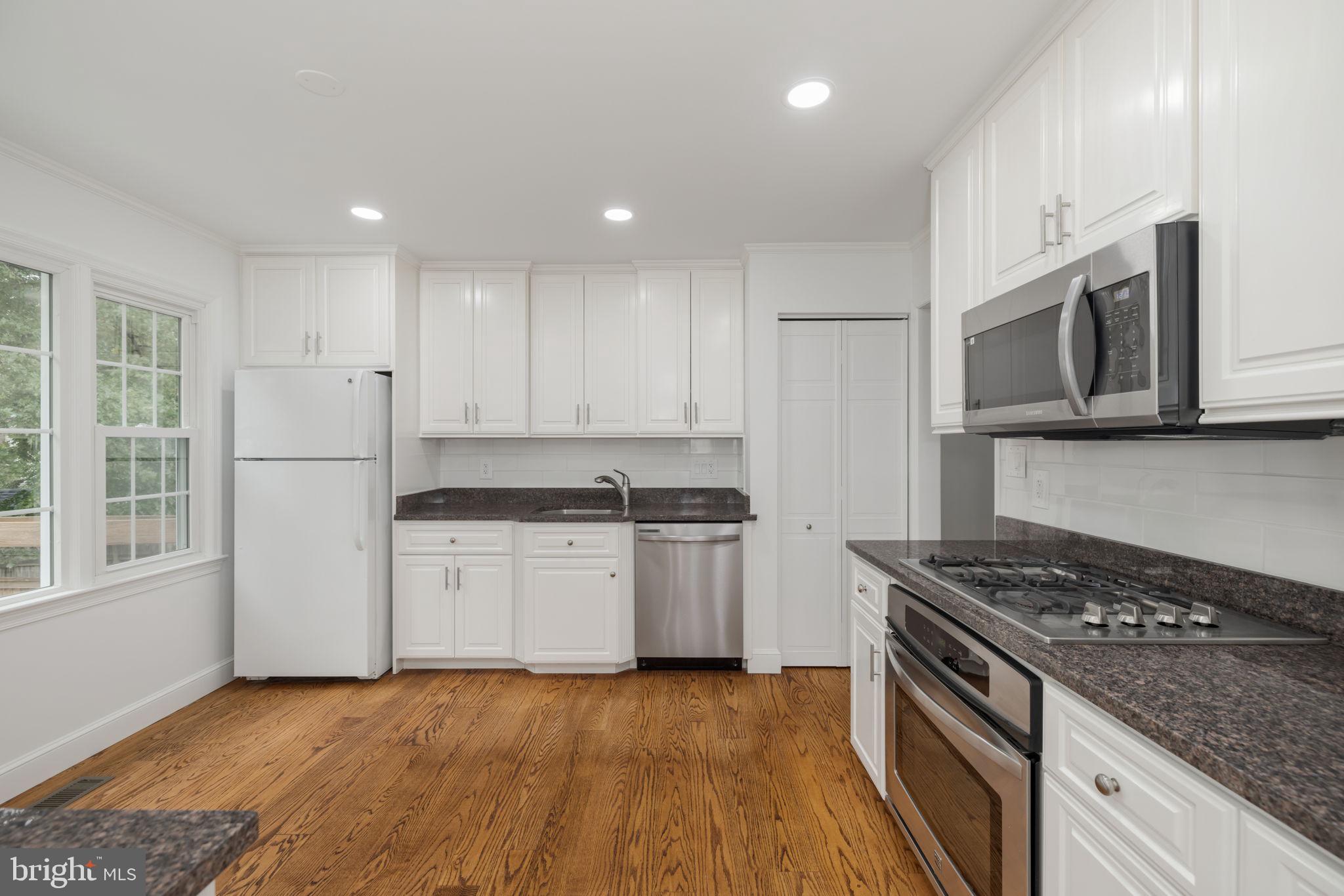 7803 Richfield Road Springfield, VA 22153 - Photo 12 of 51 Gallery Image 12