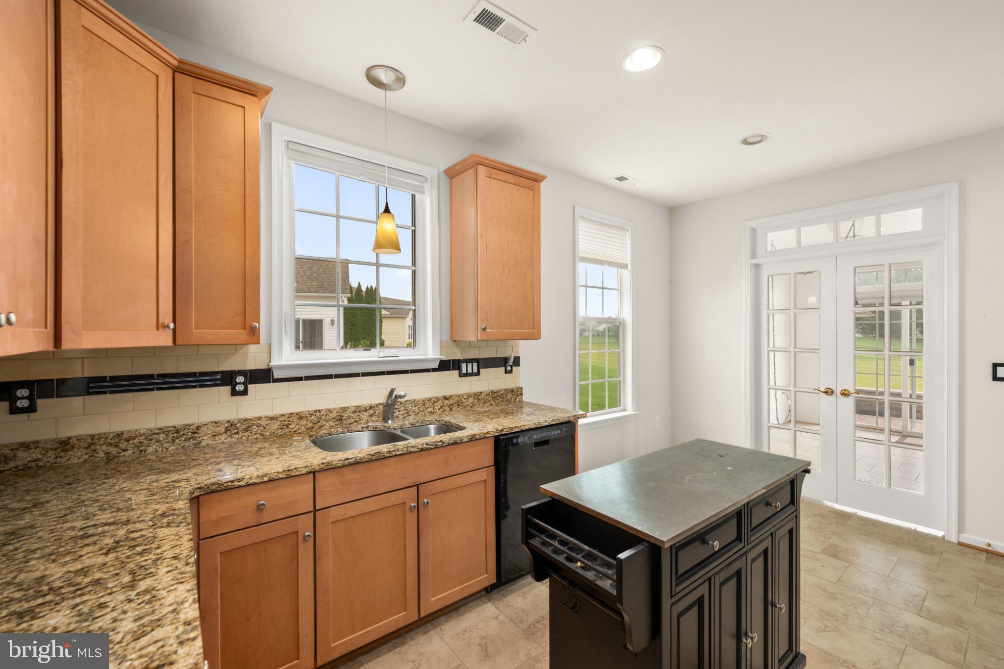 12 Harlequin Loop Bridgeville, DE 19933 - Photo 7 of 47 Bright kitchen with modern finishes.