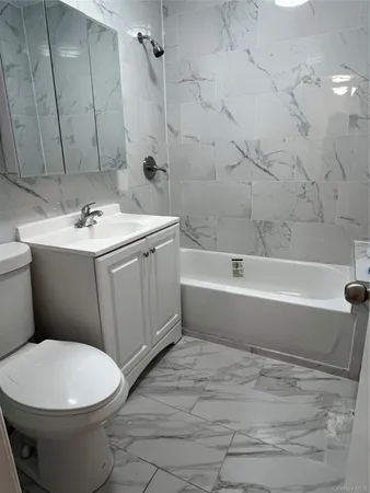 $1,099,999 | 110-20 Union Hall Street | Jamaica