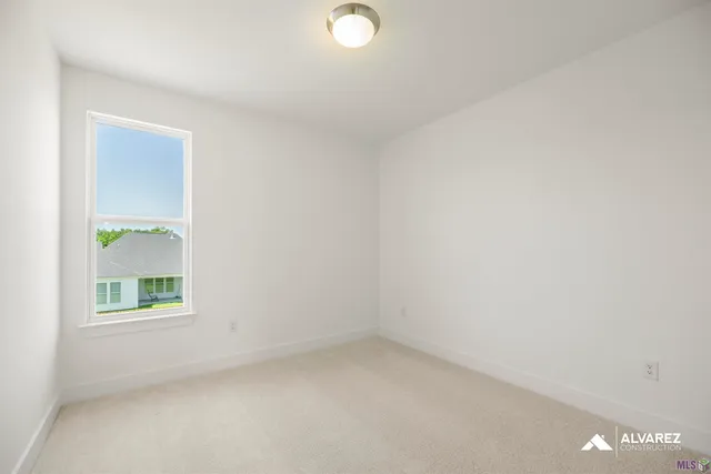 $458,990 | 40176 Belle Trce Avenue, Gonzales, LA 70737