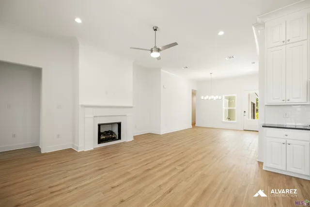 $458,990 | 40176 Belle Trce Avenue, Gonzales, LA 70737