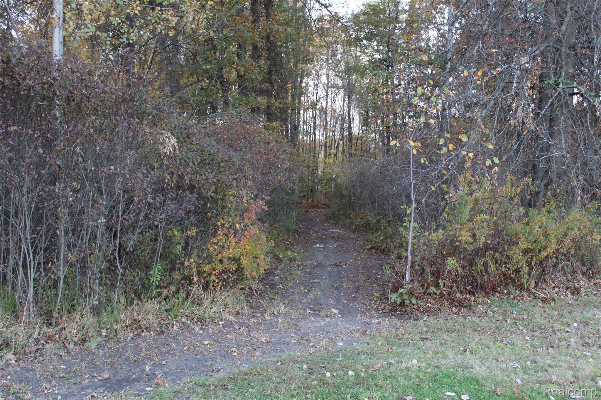 13580 E Road Montrose, MI 48457 - Photo 30 of 42 IMG_3830.JPG