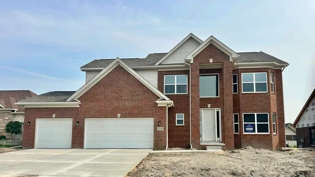 $500,000 | 25860 Brighton Lane, Flat Rock, MI 48134