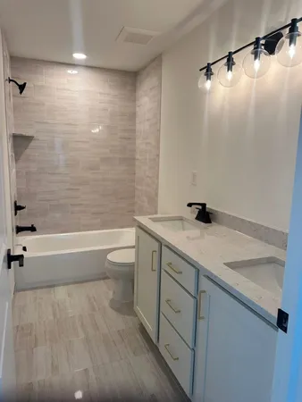 $500,000 | 25860 Brighton Lane, Flat Rock, MI 48134