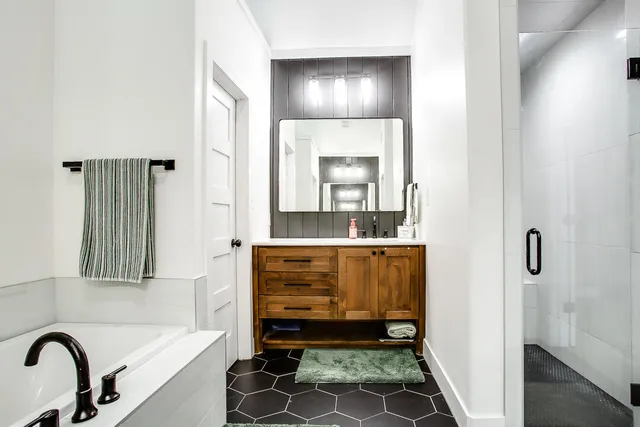 $419,900 | 4106 124th Street, Lubbock, TX 79423