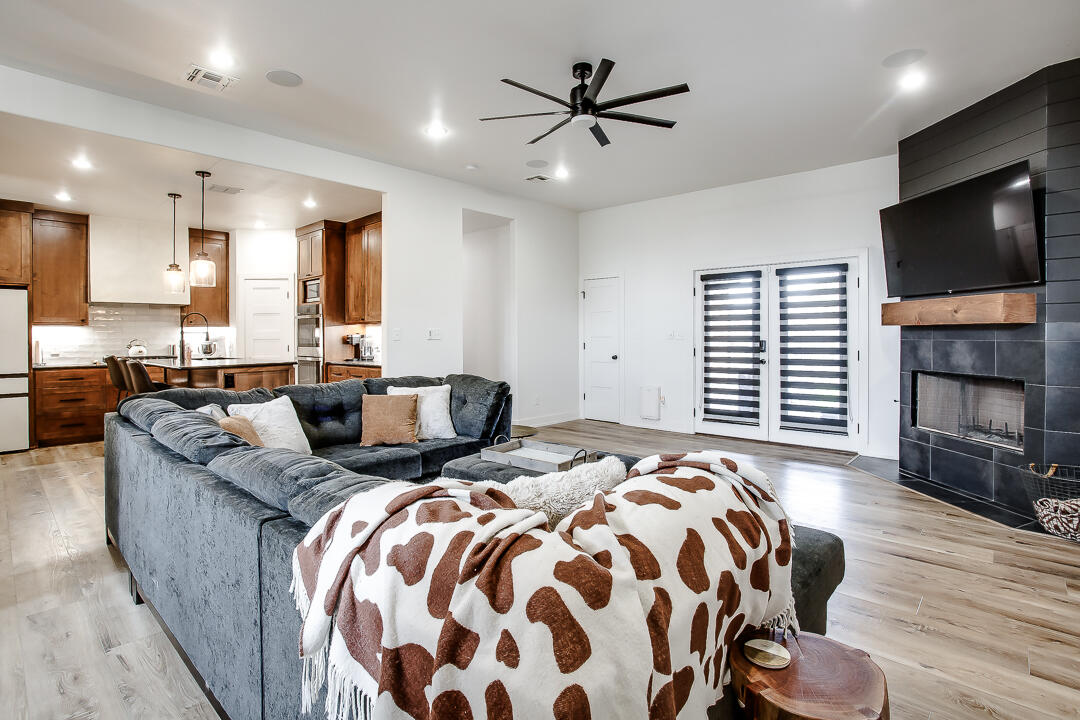 4106 124th Street Lubbock, TX 79423 - Photo 3 of 30 4106-103