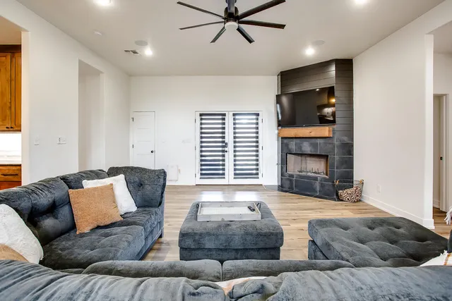 $419,900 | 4106 124th Street, Lubbock, TX 79423